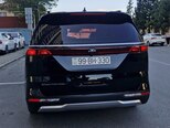 Kia Carnival-4