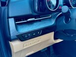 Kia Carnival-11