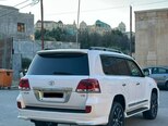 Toyota Land Cruiser-9