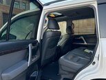 Toyota Land Cruiser-15