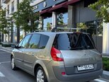 Renault Scenic-16