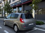 Renault Scenic-14
