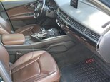 Audi Q7-6
