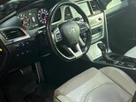 Hyundai Sonata-12