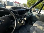 Ford Transit-13