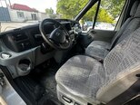 Ford Transit-5