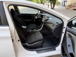 Hyundai Elantra-18