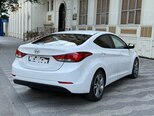 Hyundai Elantra-9