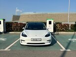 Tesla Model 3-8