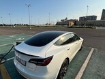 Tesla Model 3-11