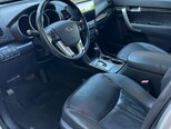 Kia Sorento-12