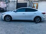 Hyundai Elantra-9