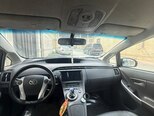 Toyota Prius-5