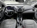Hyundai Elantra-9