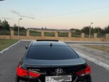Hyundai Elantra-3