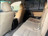 Toyota Land Cruiser-18