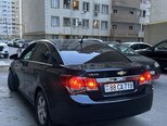 Chevrolet Cruze-11