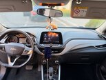 Chevrolet Onix-8