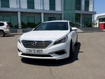 Hyundai Sonata-1