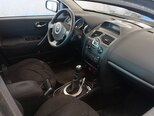 Renault Megane-6