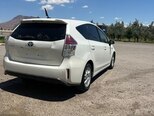 Toyota Prius-8