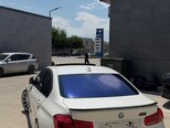 BMW 320d-6