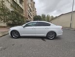Volkswagen Passat-3