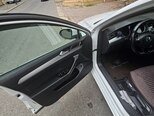 Volkswagen Passat-5