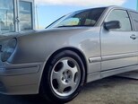 Mercedes E 240-10