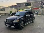 Mercedes ML 63 AMG-11