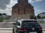 Volkswagen Touareg-13