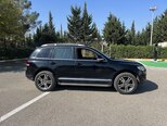 Volkswagen Touareg-3