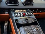 Lamborghini Huracan-8