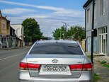 Hyundai Sonata-6