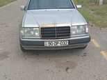 Mercedes 300 E-1