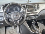 Kia Carens-4