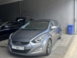 Hyundai Elantra-1
