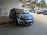 Hyundai Elantra-8