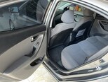 Hyundai Elantra-4