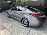 Hyundai Elantra-12