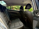 Hyundai Elantra-14