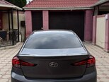 Hyundai Elantra-9