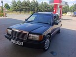 Mercedes 190-1
