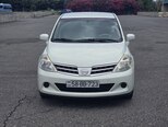 Nissan Tiida-1