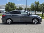 Hyundai Accent-4
