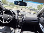 Hyundai Accent-9