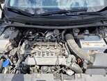 Hyundai Accent-12