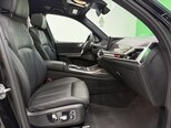 BMW X7-10