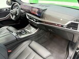 BMW X7-11