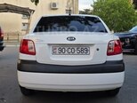 Kia Rio-2